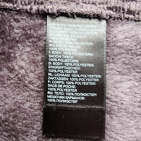 The North Face Osito Bellarine Hoodie - Picture 10 of 11